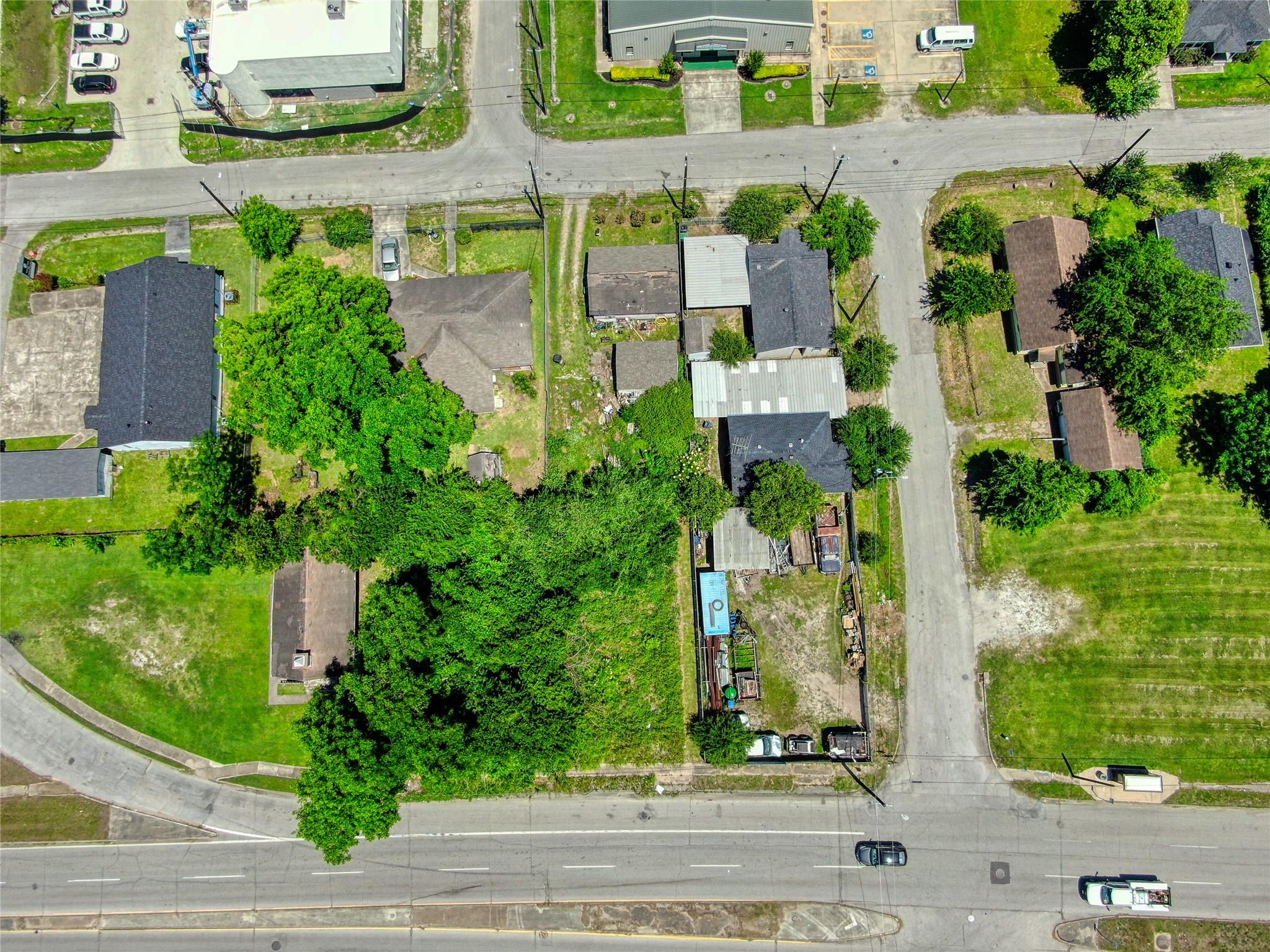 Land in Houston 4