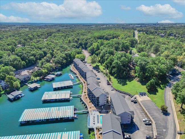 E404-405 - 5655 Heron Bay, Condo with 2 bedrooms, 2 bathrooms and null parking in OSAGE BEACH MO | Image 30