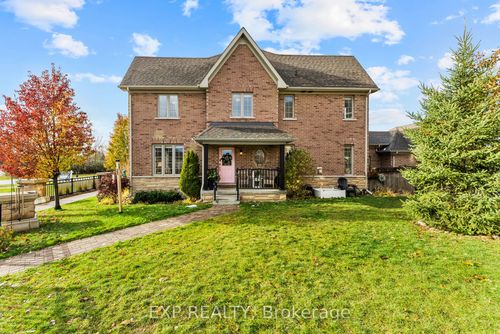 {{alt}} | Card Image