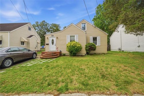 2311 Shoop Ave, Norfolk, VA, 23509-1722 | Card Image