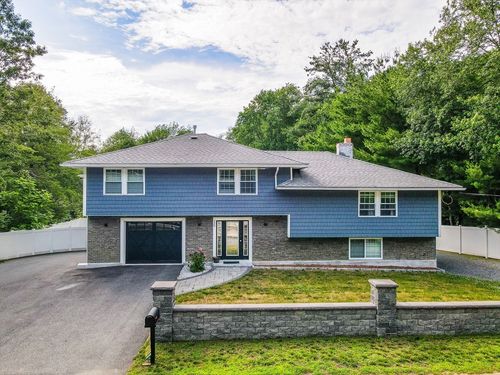 230 North St, Tewksbury, MA, 01876-1910 | Card Image