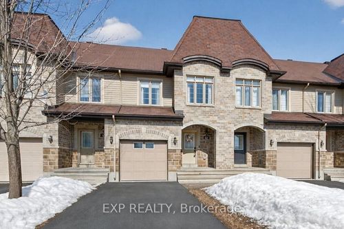 82 Asselin Street, The Nation, ON, K0A2M0 | Card Image