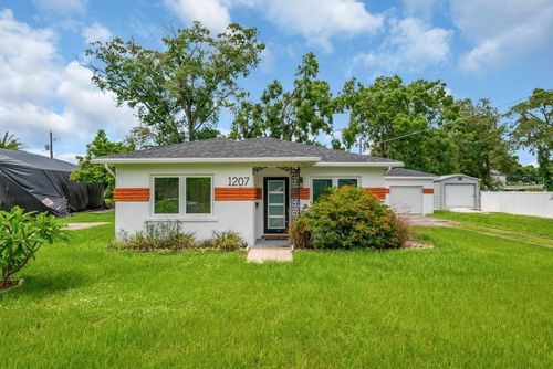 1207 W Adalee Street, TAMPA, FL, 33603 | Card Image