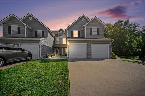4628 Ne 83rd Ter, Kansas City, MO, 64119-7617 | Card Image