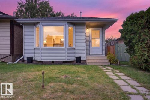 4110 35 St Nw, Edmonton, AB, T6L5S3 | Card Image