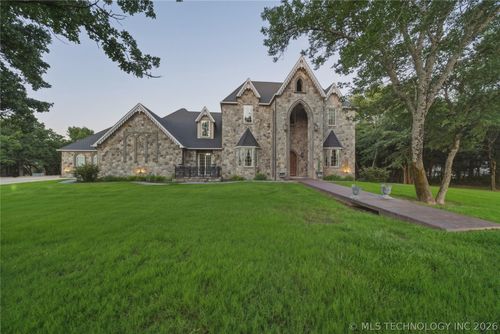 5398 Mainstay Dr, Kingston, OK, 73439-7551 | Card Image