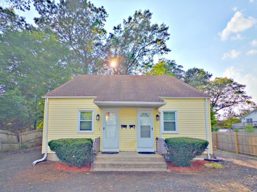 8-8 Howard Ct, East Hartford, CT, 06108-2730 | Card Image