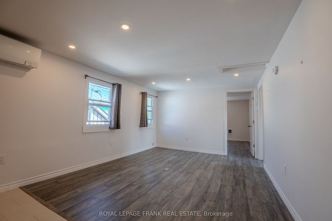 4075 County Rd 121, Home with 4 bedrooms, 5 bathrooms and 4 parking in Kinmount ON | Image 8