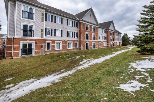 104-94 Aspen Springs Dr, Clarington, ON, L1C5N4 | Card Image