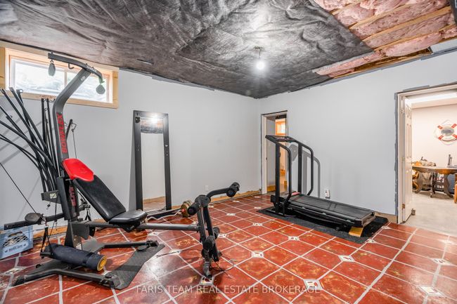 697 Lafontaine Rd E, House other with 6 bedrooms, 4 bathrooms and 15 parking in Tiny ON | Image 27