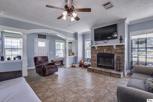 2420 Highway 556, Home with 3 bedrooms, 2 bathrooms and null parking in Choudrant LA | Image 8