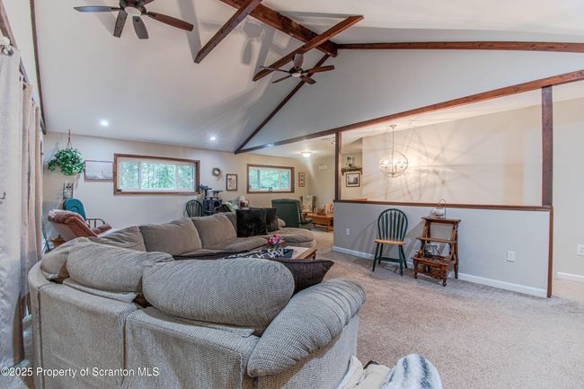 Family Room | Image 20