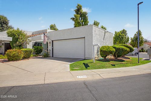 4209 E Friess Dr, Phoenix, AZ, 85032-5858 | Card Image