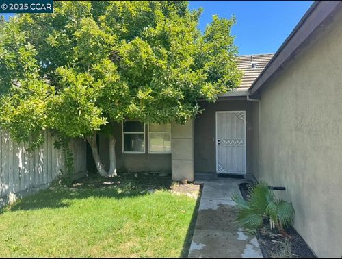 5108 Vigna Way, Salida, CA, 95368-9071 | Card Image