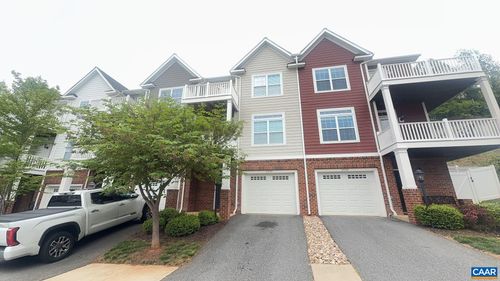 2402 Winthrop Dr, CHARLOTTESVILLE, VA, 22911-3578 | Card Image