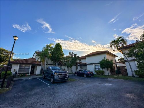 apt-4-11028 Sw 132nd Pl, Miami, FL, 33186-7954 | Card Image