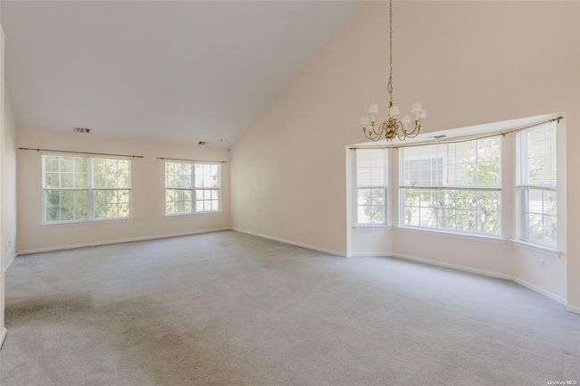 1 - 1 Sophia Dr, Condo with 3 bedrooms, 3 bathrooms and null parking in Middle Island NY | Image 5