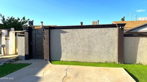 6614 Tiger Eye Drive, El Paso, TX, 79924 | Card Image