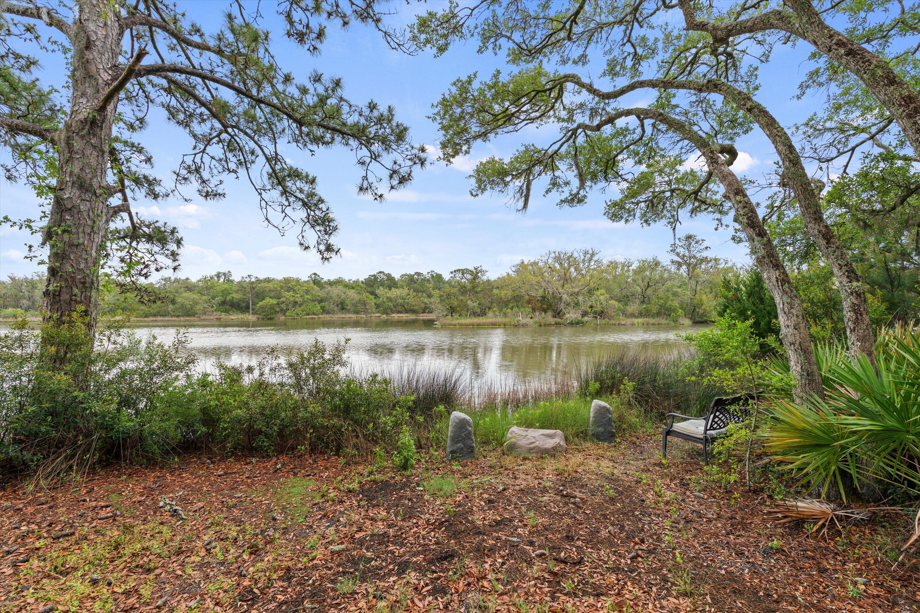 Residential in Saint Helena Island 5