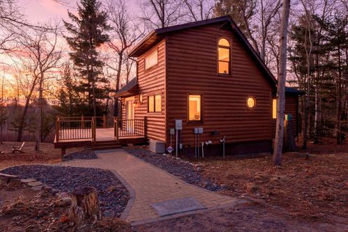 7364 Willow St E, Webster, WI, 54893-8041 | Card Image