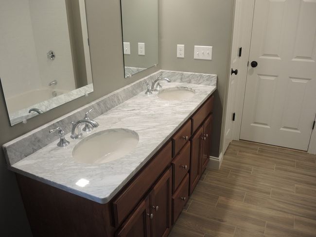 8 - 8 Charles River St, Condo with 3 bedrooms, 3 bathrooms and 2 parking in Needham MA | Image 18
