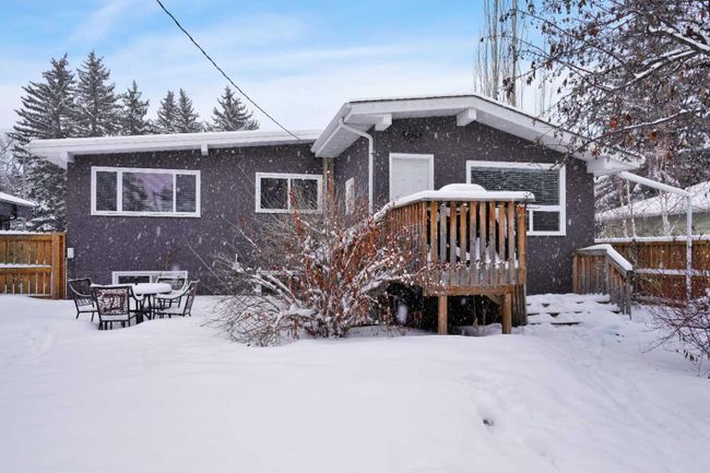 4432 37 Street, Home with 5 bedrooms, 2 bathrooms and 4 parking in Red Deer AB | Image 35