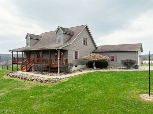 18579 Hobbler Ln, Lore City, OH, 43755-9787 | Card Image