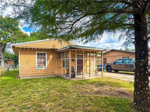 4309 Nicholson St, Corpus Christi, TX, 78415-5041 | Card Image