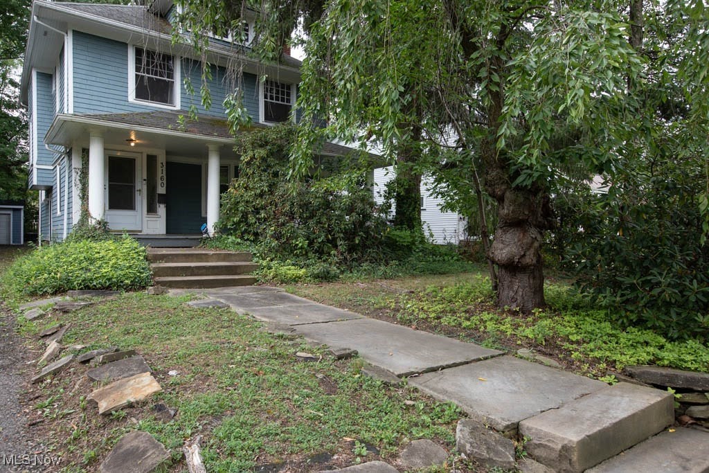Essex Rd, Cleveland Heights, OH 44118