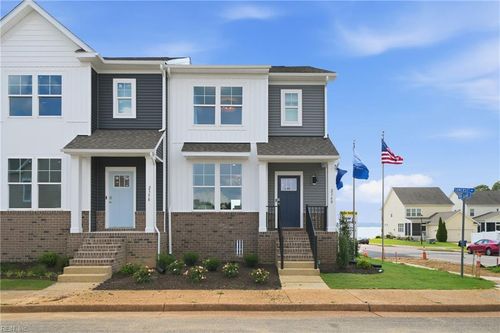 2352 Somerset Way, Hayes, VA, 23072-3586 | Card Image