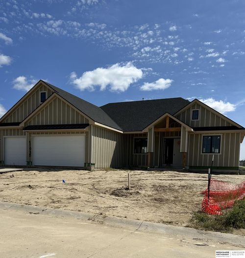 11035 S 220th St, Gretna, NE, 68028-6020 | Card Image