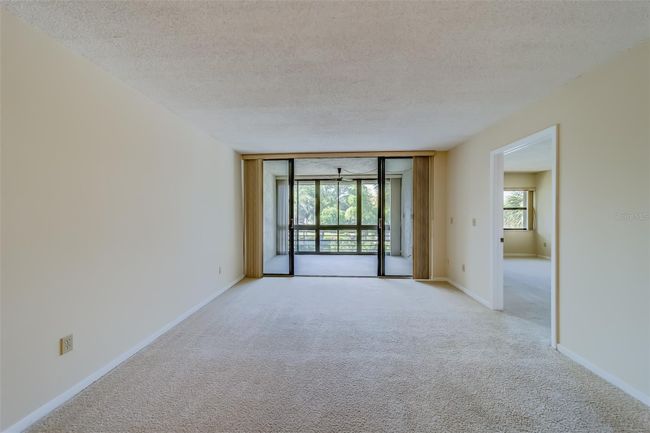 APT-8326 - 14255 Rosemary Ln, Condo with 2 bedrooms, 2 bathrooms and null parking in LARGO FL | Image 28