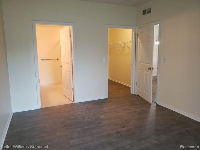 15268 Yale Dr, Condo with 2 bedrooms, 2 bathrooms and null parking in Clinton Twp MI | Image 14