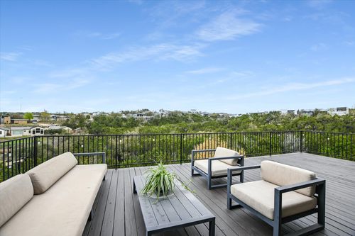 7837 Aria Loop, Austin, TX, 78736-2705 | Card Image