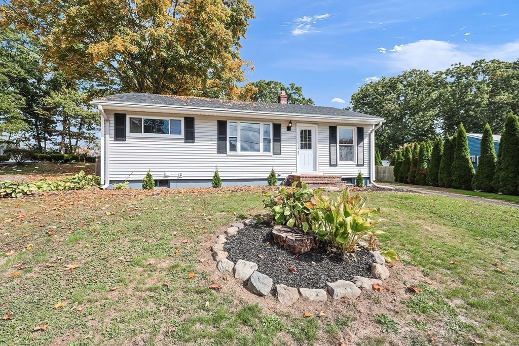 Roland Baxter Rd, North Attleboro, MA 02760