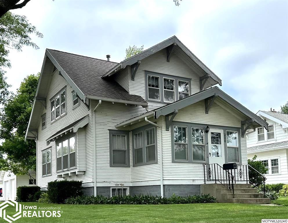 11th St, Northwood, IA 50459