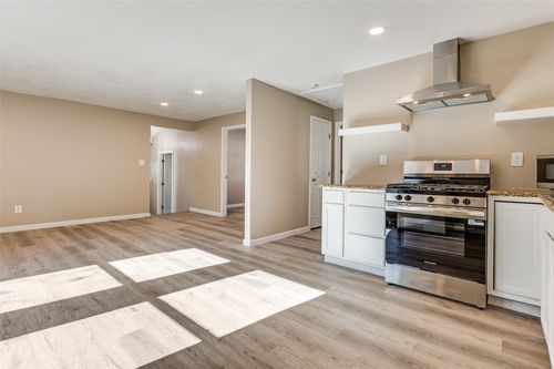 3818 Peoria St, Dallas, TX, 75212-1126 | Card Image