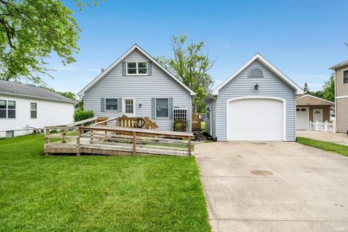 9945 N Marine Key Dr, Syracuse, IN, 46567-7848 | Card Image