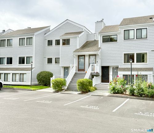 129-129 Rowayton Woods Dr, Norwalk, CT, 06854-3938 | Card Image