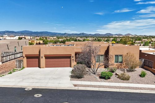 7 Caballo Viejo, Santa Fe, NM, 87508-4839 | Card Image