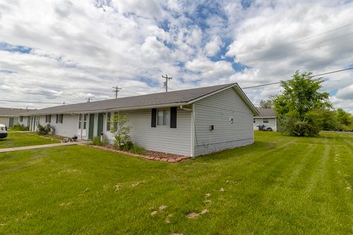 a-7401 N Moberly Dr, COLUMBIA, MO, 65202-8462 | Card Image