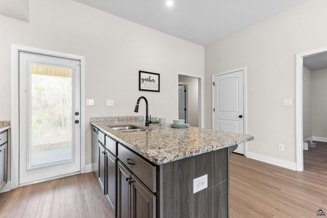 109 Red Tail Cir, House other with 3 bedrooms, 2 bathrooms and null parking in Byron GA | Image 23