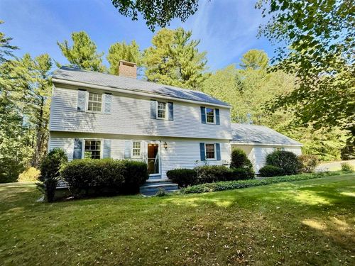 195 Pine Hill Rd, New London, NH, 03257-5788 | Card Image