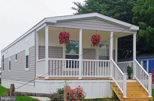 19 Jubilee Park, Peach Bottom, PA, 17563-9760 | Card Image
