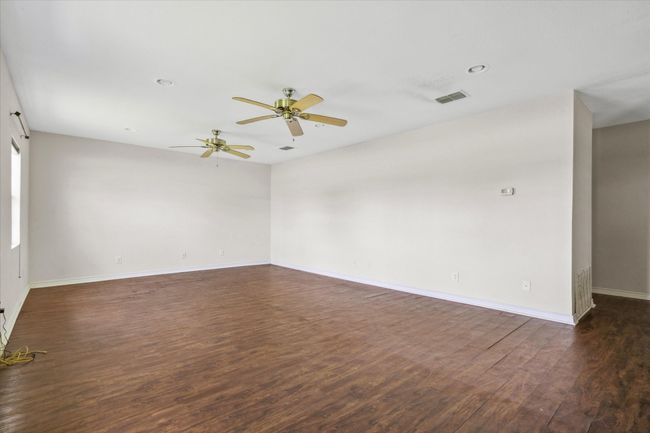 1118 E Goode St, House other with 4 bedrooms, 3 bathrooms and null parking in Quitman TX | Image 9