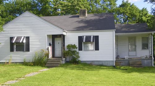 251 Bonnycastle Ave, Frankfort, KY, 40601-5505 | Card Image