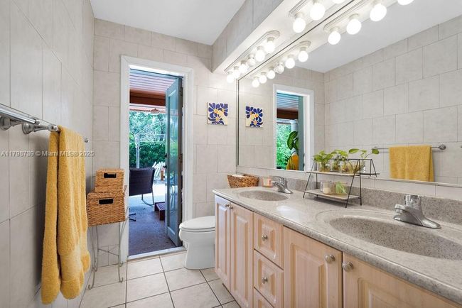 6551 Sw 126 Th St, House other with 5 bedrooms, 3 bathrooms and null parking in Pinecrest FL | Image 23