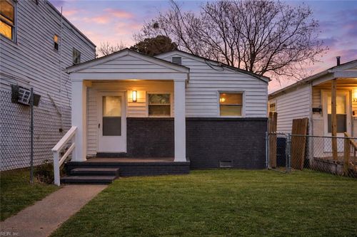 3206 Madison Ave, Newport News, VA, 23607-3448 | Card Image