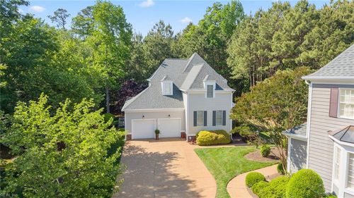 3801 Abington Park, Williamsburg, VA, 23188-2458 | Card Image