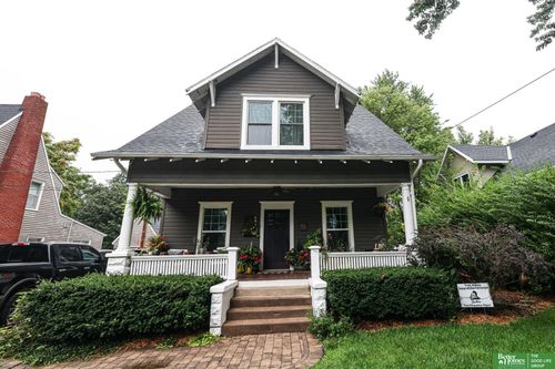 641 E 9th St, York, NE, 68467-3109 | Card Image